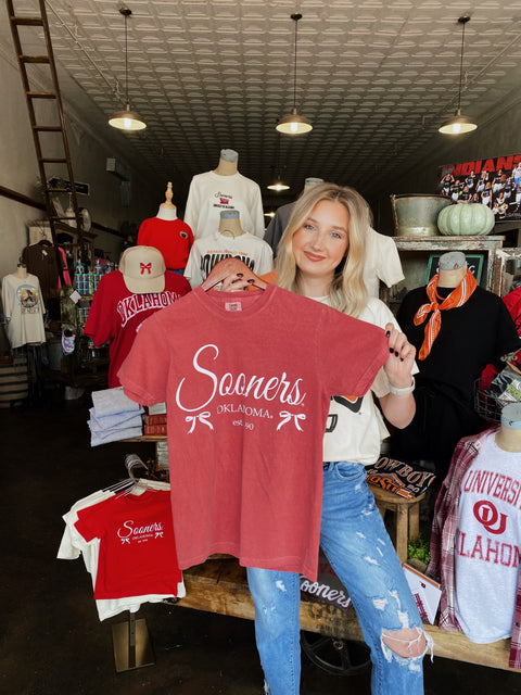 The Sooners Bow Tee